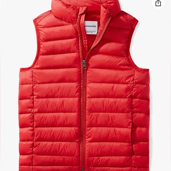 Kids Puffer! WORN ONCE! ON SALEE - Picture 1 of 2